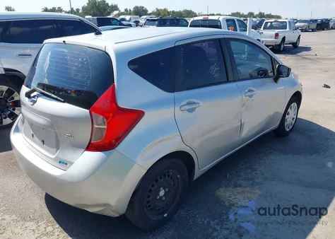 2015 Nissan Versa Note S (Sr)/S Plus/Sl/Sr/Sv z USA, uszkodzony, nr VIN 3N1CE2CP5FL422511